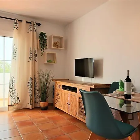 Apartamento En Playa Blanca Centro Apartment *