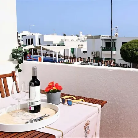 Apartamento En Playa Blanca Centro Apartment