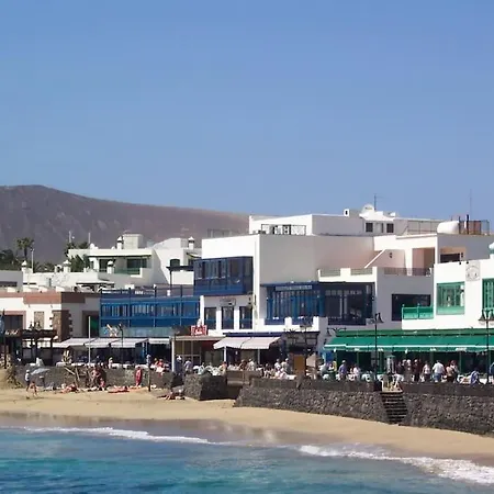 Apartamento En Playa Blanca Centro Apartment *